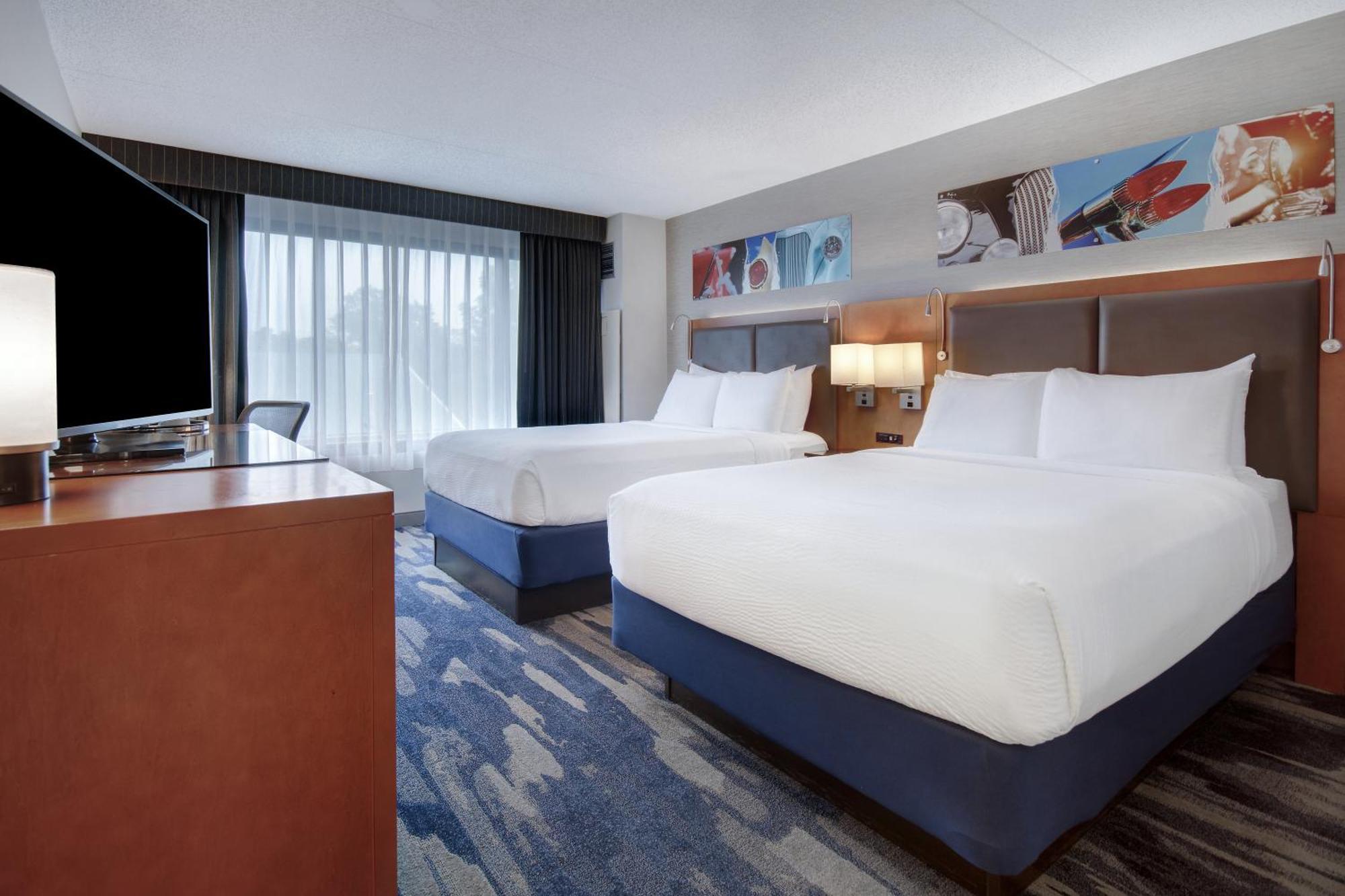 Hotel Crowne Plaza Auburn Hills By Ihg Exterior foto